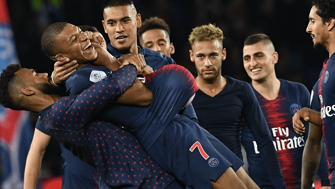 九游-包含姆巴佩迎来三赛季出色发挥，塞尔维亚队观众热烈欢呼！的词条