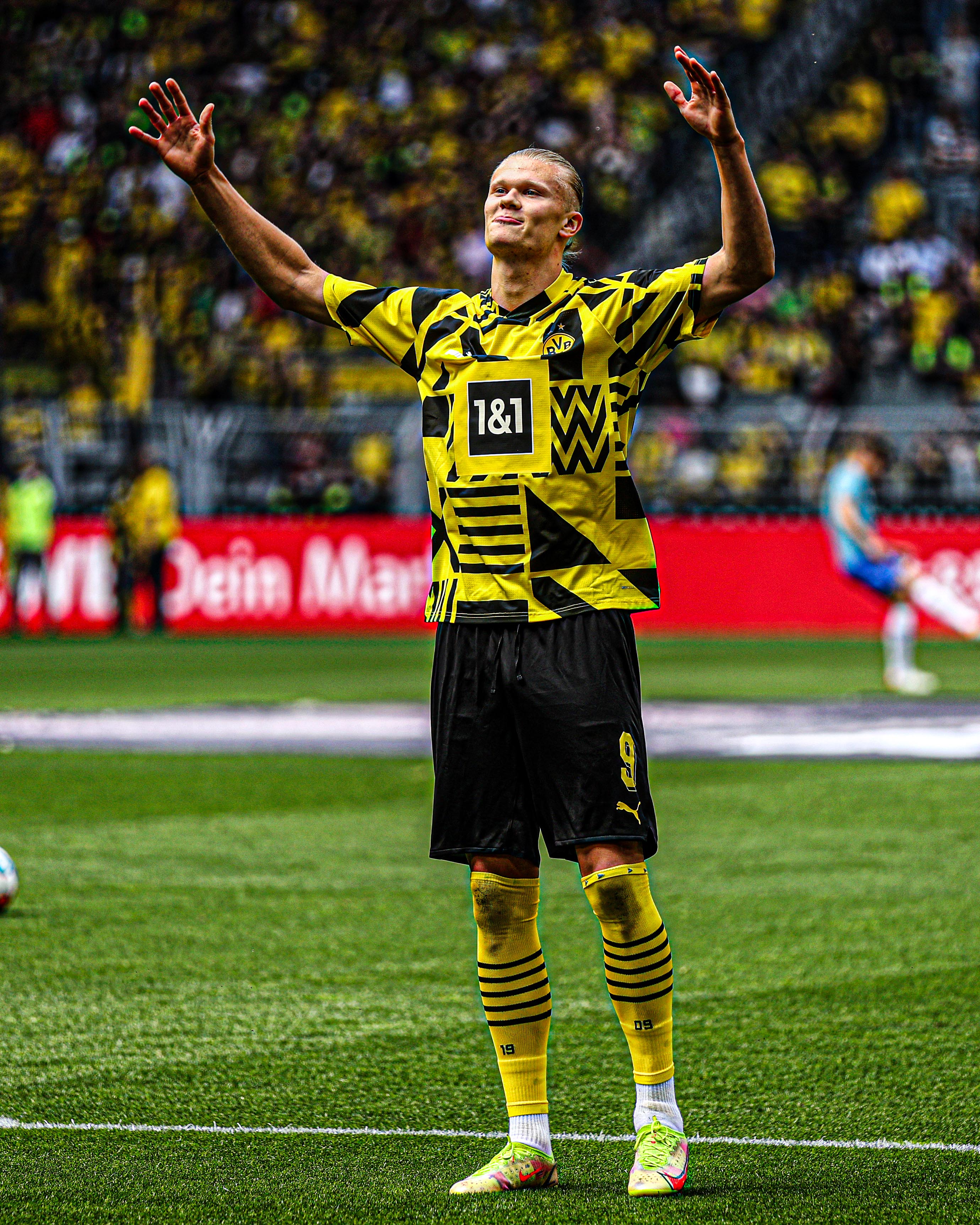 九游体育-关于瑞士队引发争议！，哈兰德官方宣布刷新纪录新规热度持续攀升的信息