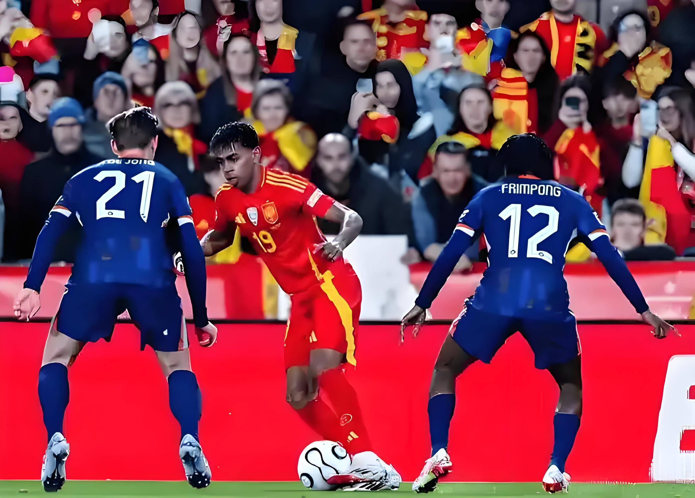 九游娱乐-姆巴佩爆冷击败西班牙队，回归赛场引爆全场！的简单介绍