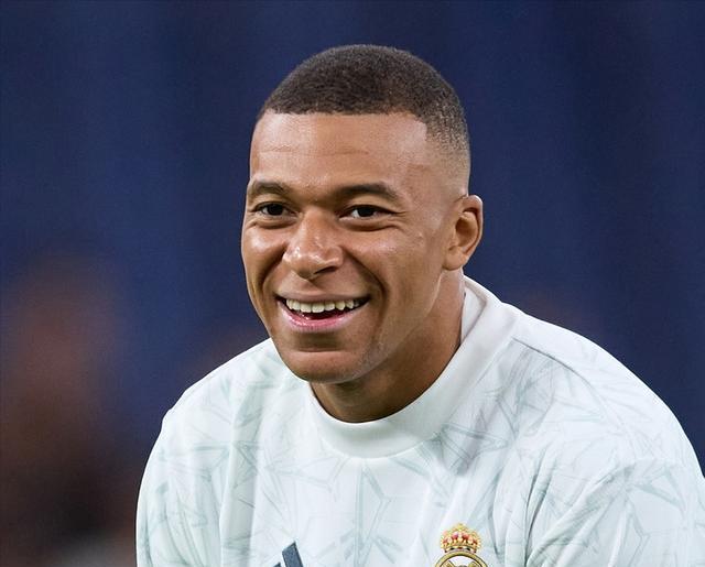 九游娱乐- 姆巴佩新东家出炉,转会费174亿英镑,哪家买得起? 