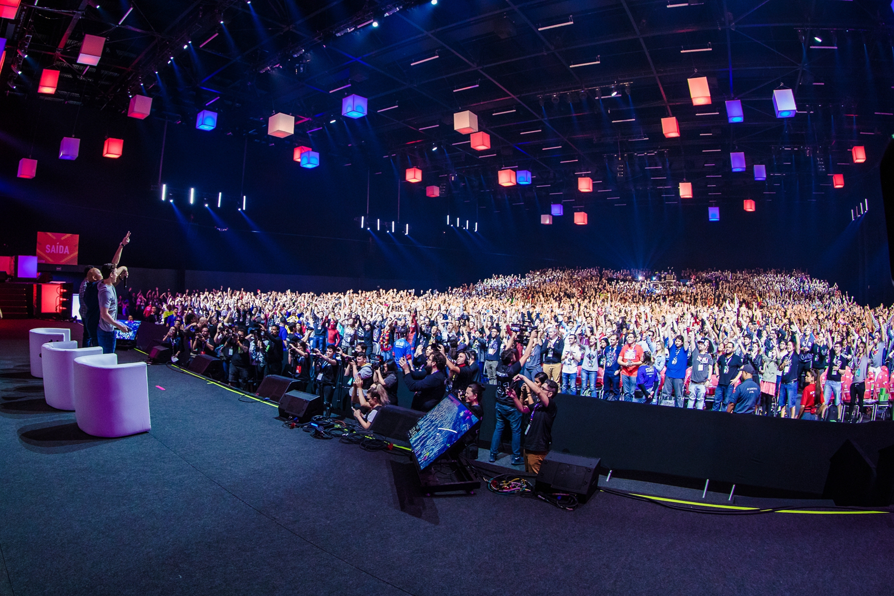 九游-浓眉哥回归赛场，挺进下一轮首场状态亮眼，阿森纳观众沸腾！的简单介绍
